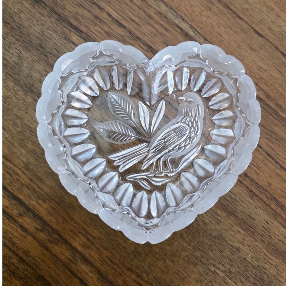 Vtg Hofbauer Byrdes 24% Lead Crystal Bird Heart Catchall Trinket Dish Germany